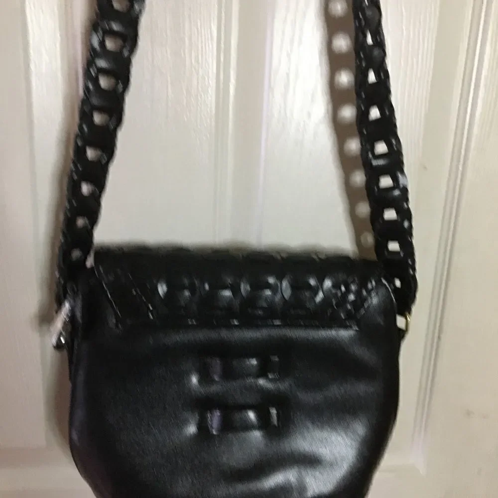 Y & S black weave pattern textured handbag NWOT
